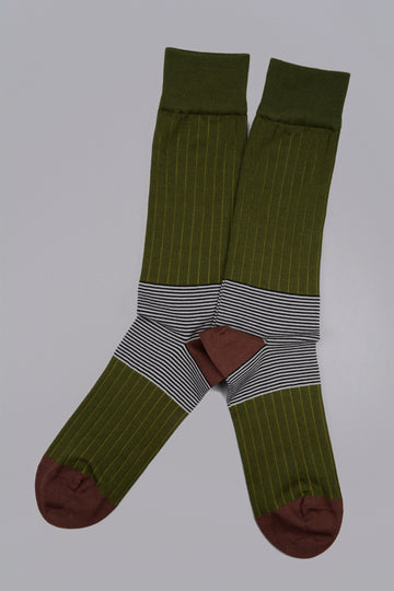 Peper Harow<p>oxford stripe<p>men's cotton crew socks<p>green
