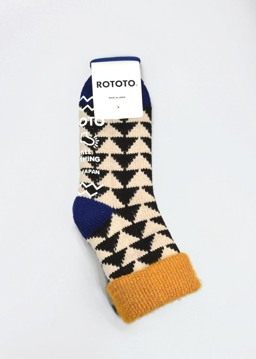 ROTOTO<p>sankaku comfy room socks<p>mix fabric<p>black/navy/gold