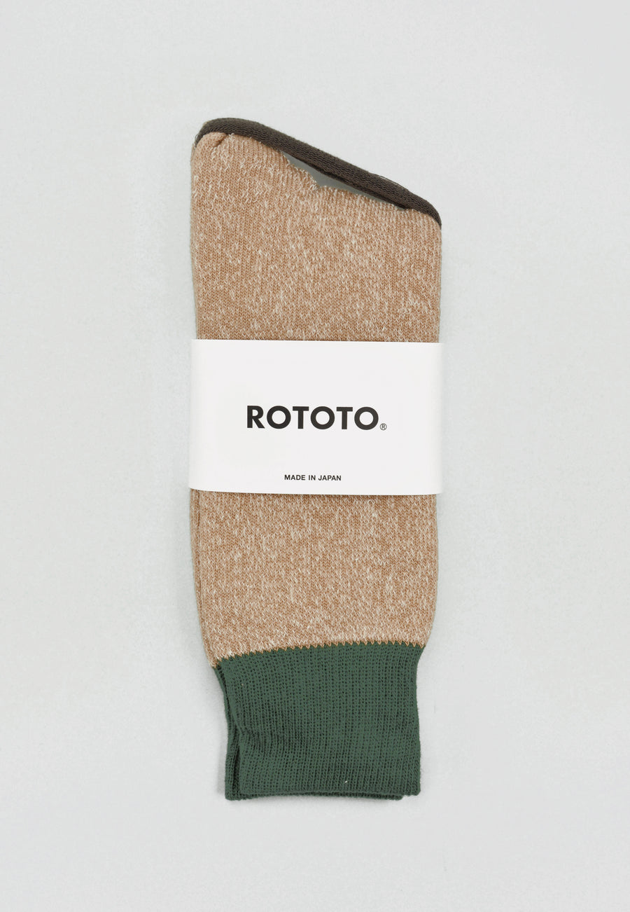ROTOTO<p> double face crew socks<p> silk + cotton<p> beige/dark green